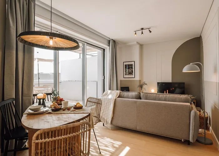 Cuore - 1 Bedroom And Terrace In Santo Antonio * Lissabon